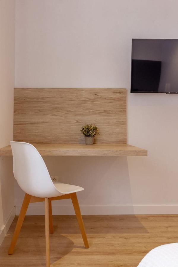 Ah Hostel Room4You Oviedo Vut3026As المظهر الخارجي الصورة